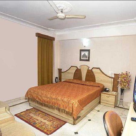 Hotel Welcome Palace Delhi  Exterior foto
